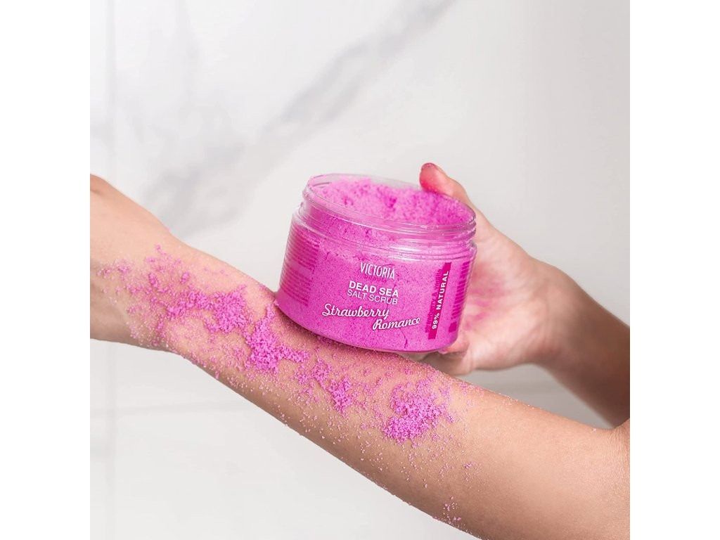 "VICTORIA BEAUTY" Surnumere soolane kehakoorija, maasika ja vaniljega 400g
